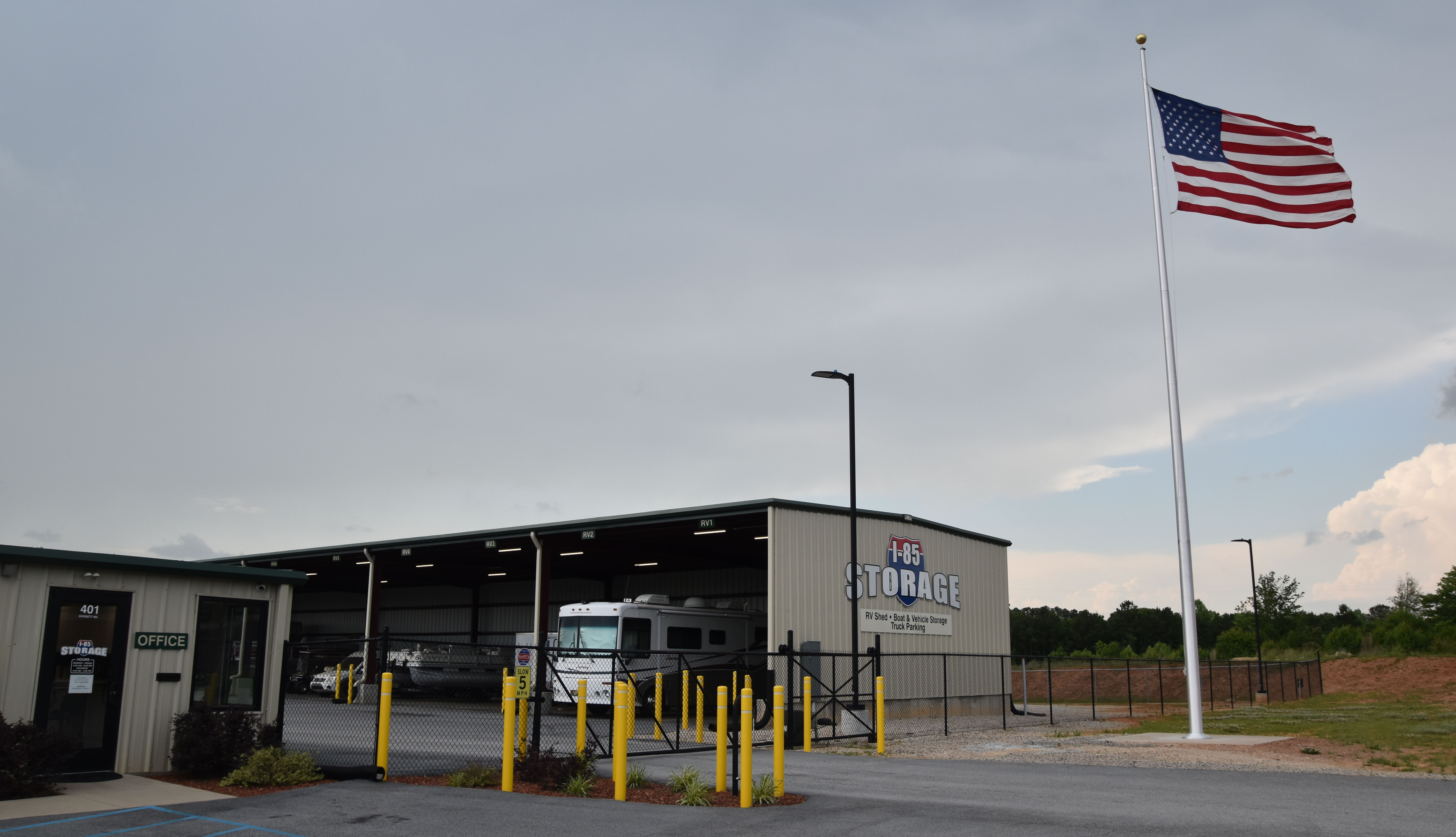 I-85 Storage Flag Pole